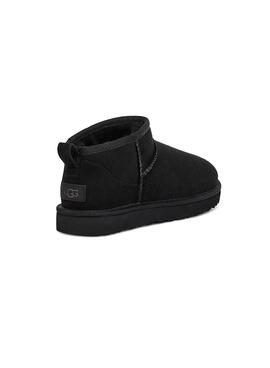 Botas UGG Classic Ultra Mini Preto para Mulher