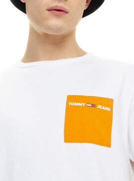 T-Shirt Tommy Jeans Contrast Pocket Branco Homem