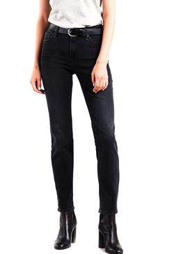 Jeans Levis 712 Slim mulher negra