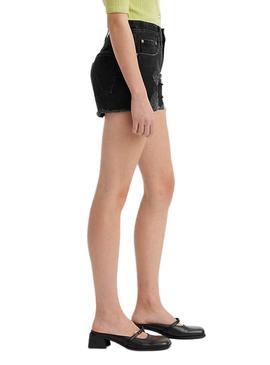 Short Levis 501 Preto Rotos para Mulher