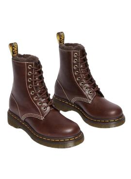 Botas Dr Martens 1460 Serena Marrom para Mulher