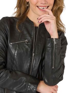 Casaca Naf Naf Pele Preto para Mulher