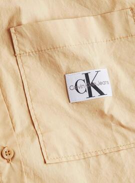 Camisa Calvin Klein Tecido Label Camel Mulher