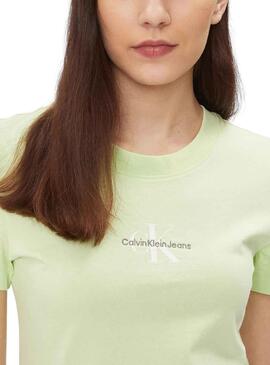 T-Shirt Calvin Klein Monologo Slim Verde Mulher
