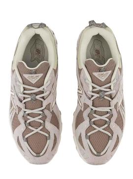 Sapatilhas New Balance 610T Topo e Beige