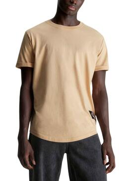 T-Shirt Calvin Klein Turn Up Beige para Homem