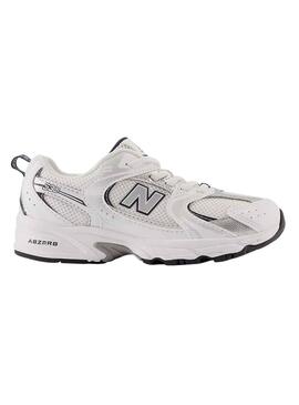 Sapatilhas New Balance 530 com cordões elásticos para crianças.
