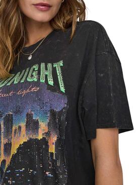 Camiseta Only Lucca Midnight Negra para Mulher.