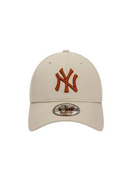 Boné New Era New York Yankees League 9FORTY Bege