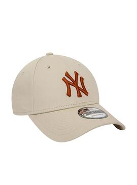 Boné New Era New York Yankees League 9FORTY Bege