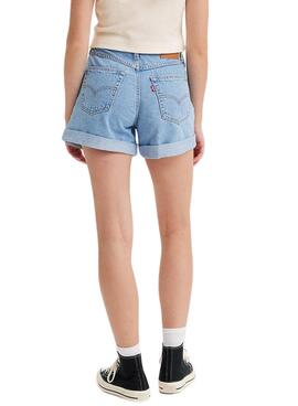 Shorts Levis Rolados Azul para Mulher.