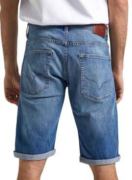 Bermudas Jeans Pepe retas para homens.