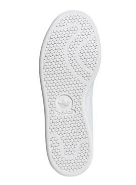 Sapatilhas Adidas Stan Smith brancas para mulher.