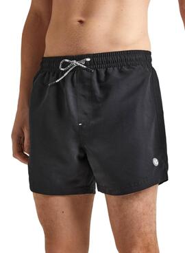 Bermuda Pepe Jeans Rubber preta para homem.