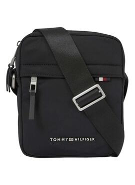 Bolsa Tommy Hilfiger Signature Mini Reporter preta para homem.