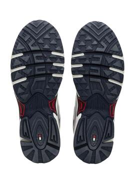 Sapatilhas Tommy Jeans Archive prateadas e brancas retro para homem.