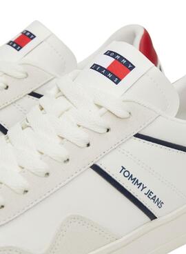 Tênis Tommy Jeans Cupsole branco para homem.