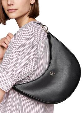 Bolsa Tommy Hilfiger Saddle preta para mulher