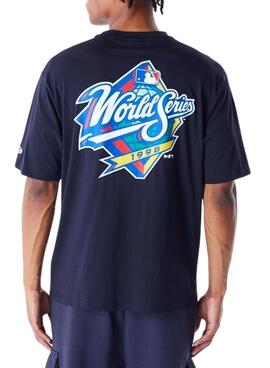 Camisa New Era World Series azul marinho para homens.
