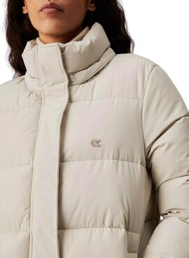 Casaco Calvin Klein Jeans Monologo bege para mulher.