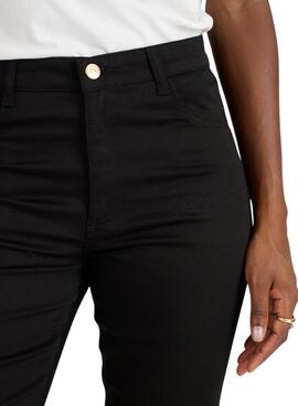 Calças Naf Naf Siza Slim Pretas para mulher
