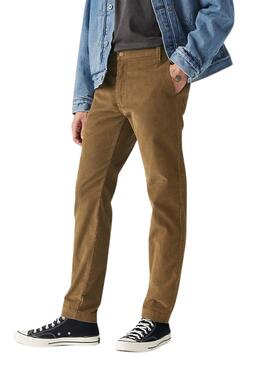 Calças Levis XX Chino Standard Taper de Veludo Cotelê Camelo para Homem