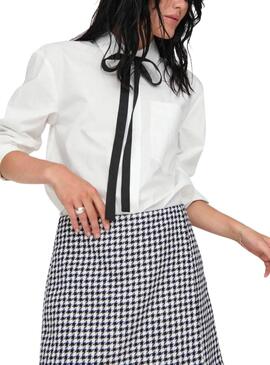 Camisa Only Moco Branca Laço Preto para mulher