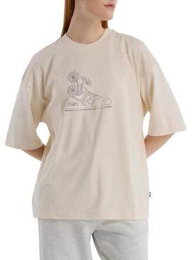 Camiseta New Balance bege com flores para mulher