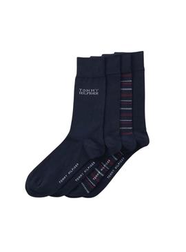 Caixa de presente com 4 pares de meias Tommy Hilfiger azul marinho para homens.