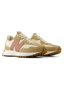 Sapatilhas New Balance 327 bege e rosa para mulher.