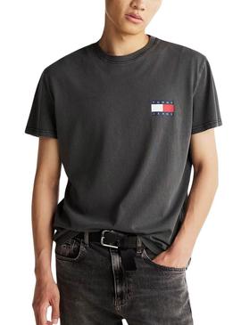 Camiseta Tommy Jeans Heritage preta para homem.