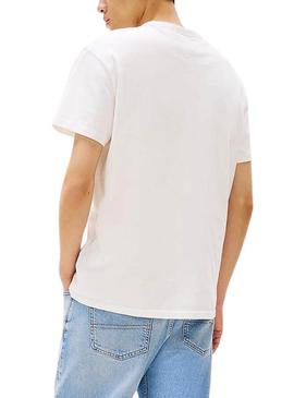 Camiseta Tommy Jeans Badge bege para homem.