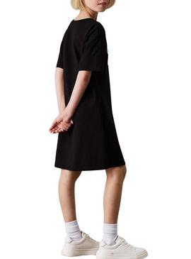 Vestido camiseta Calvin Klein Oversized preto menina.