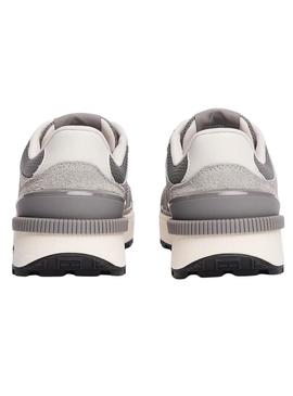 Tênis Tommy Jeans Technical cinza para homem.