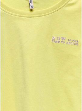 Camiseta Only Gleona amarela para menina.