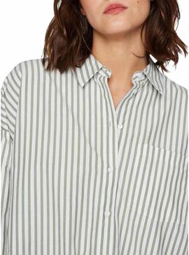 Camisa Vila Darma listrada para mulher.