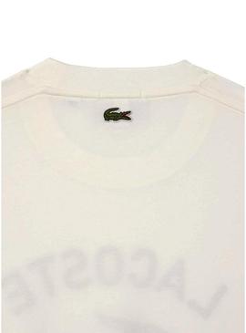Camisa Lacoste com logo estampado em branco para homens e mulheres.