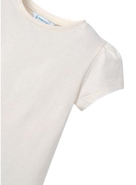 Camiseta Mayoral com colete bege para menina.