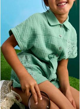 Conjunto Mayoral Short e blusa perfurado para menina