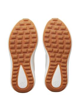 Tênis Calvin Klein Runner Mix bege para mulher.