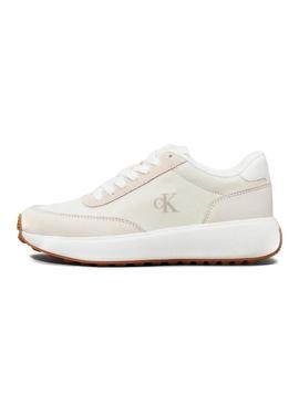 Tênis Calvin Klein Runner Mix bege para mulher.