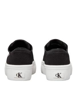 Sapatilhas Calvin Klein Flatform Low pretas para mulher.
