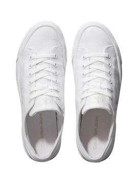 Sapatilhas Calvin Klein Flatform Low brancas para mulher.