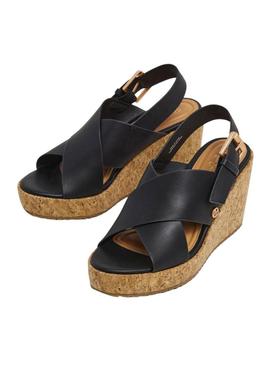 Sandálias Pepe Jeans Wayna Cross preto para mulher.
