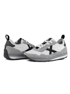 Sapatilhas Munich UM 79 cinza para homem.