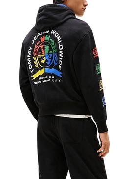 Moletom Tommy Jeans Varsity preto para homem.