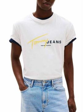 Camiseta Tommy Jeans Signature branca para homem.