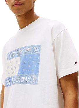 Camiseta oversize Tommy Jeans Paisley branca para homens.