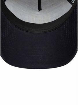 Boné New Era License Plate Trucker Patch preto para homem.