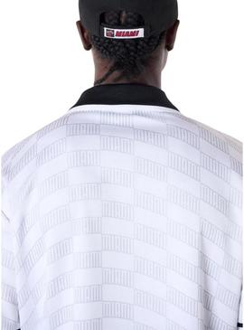 Camisa New Era Miami Heat NBA Soccer branca para homem.